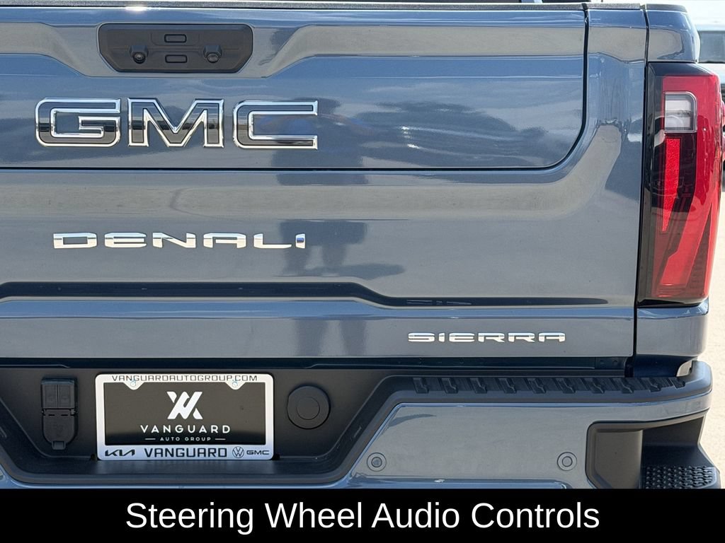 Used 2025 GMC Sierra 3500 Denali Ultimate AWD/4WD image 9