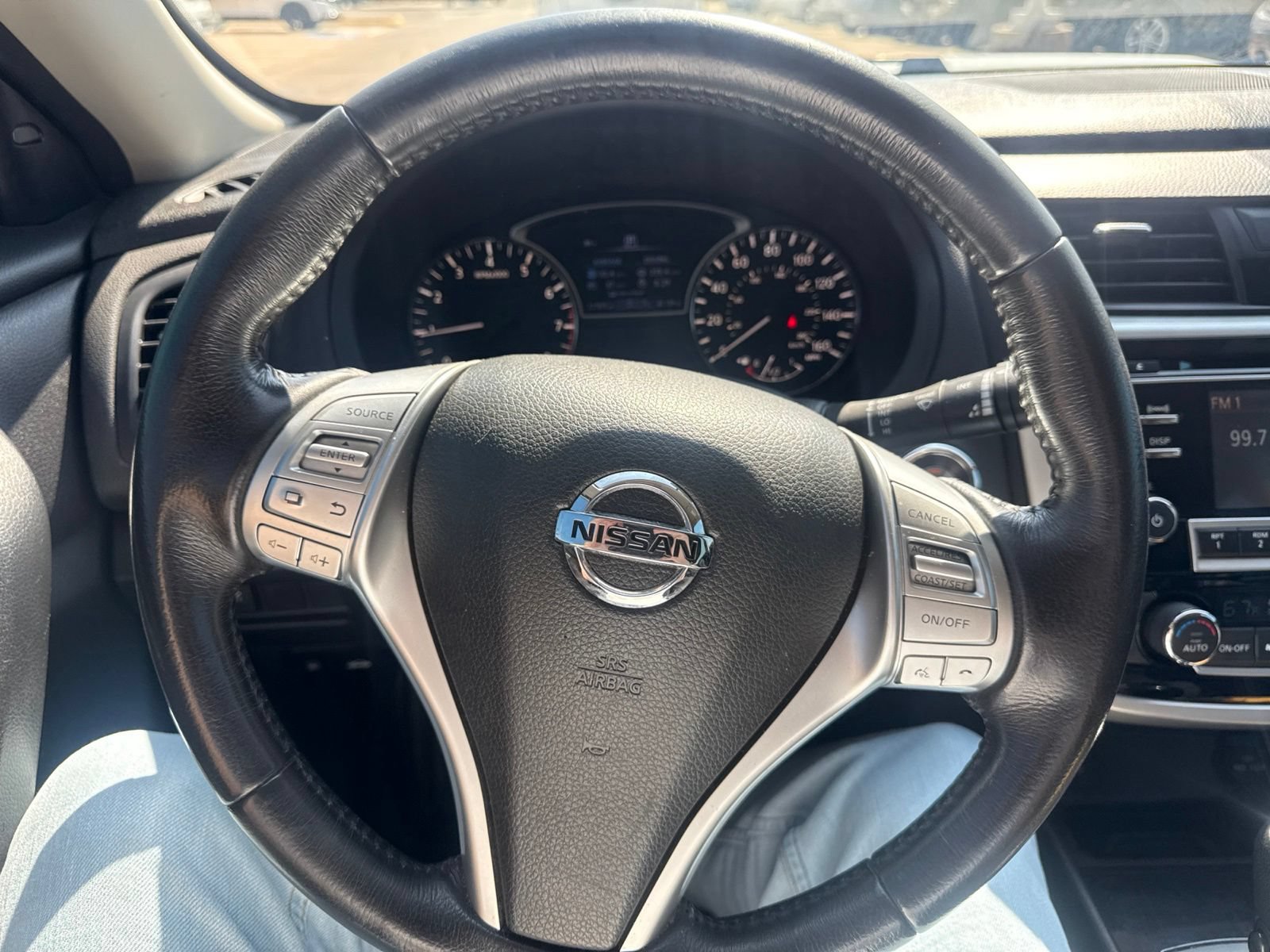 Used 2018 Nissan Altima 2.5 SV FWD image 7