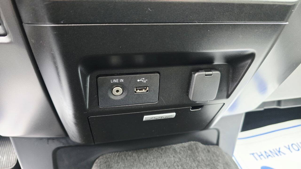 Used 2015 Ford F150 XLT w/ Trailer Tow Package AWD/4WD image 19