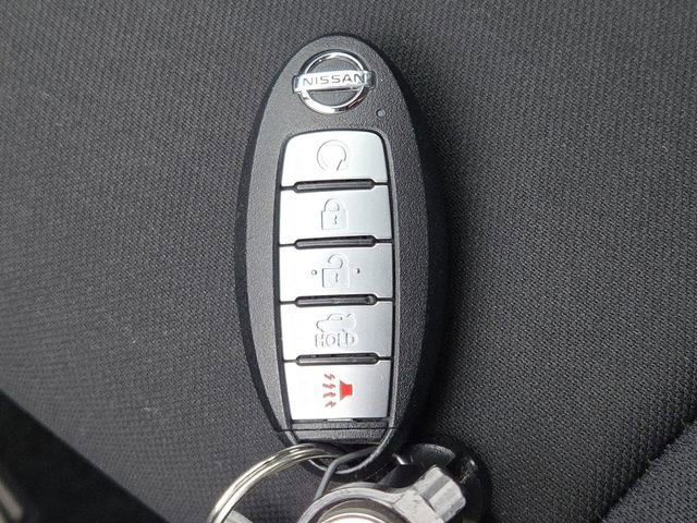 Used 2023 Nissan Sentra SR w/ Electronics Package image 32
