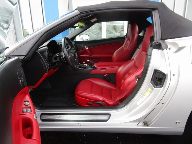 Used 2008 Chevrolet Corvette Convertible w/ Preferred Equipment Group image 17