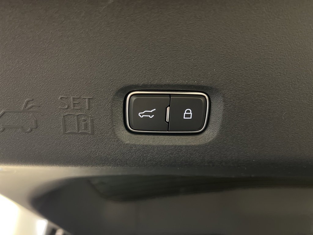 New 2026 Lincoln Navigator Reserve image 46