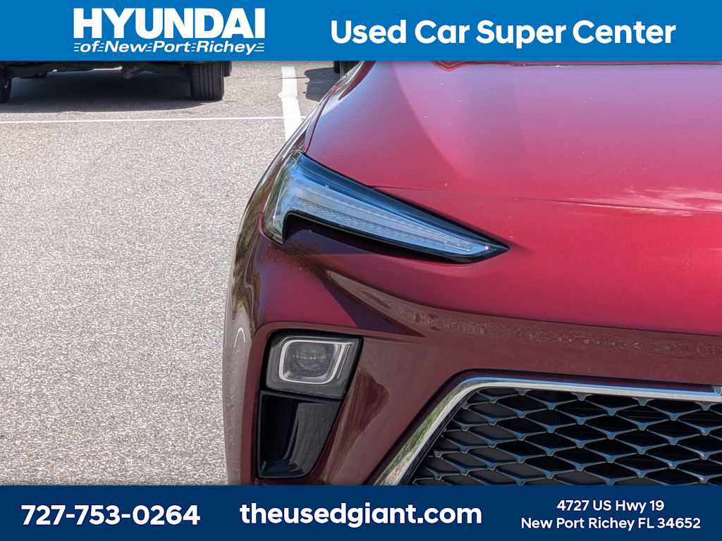 Used 2024 Buick Encore GX Avenir w/ Avenir Convenience Package AWD/4WD image 9