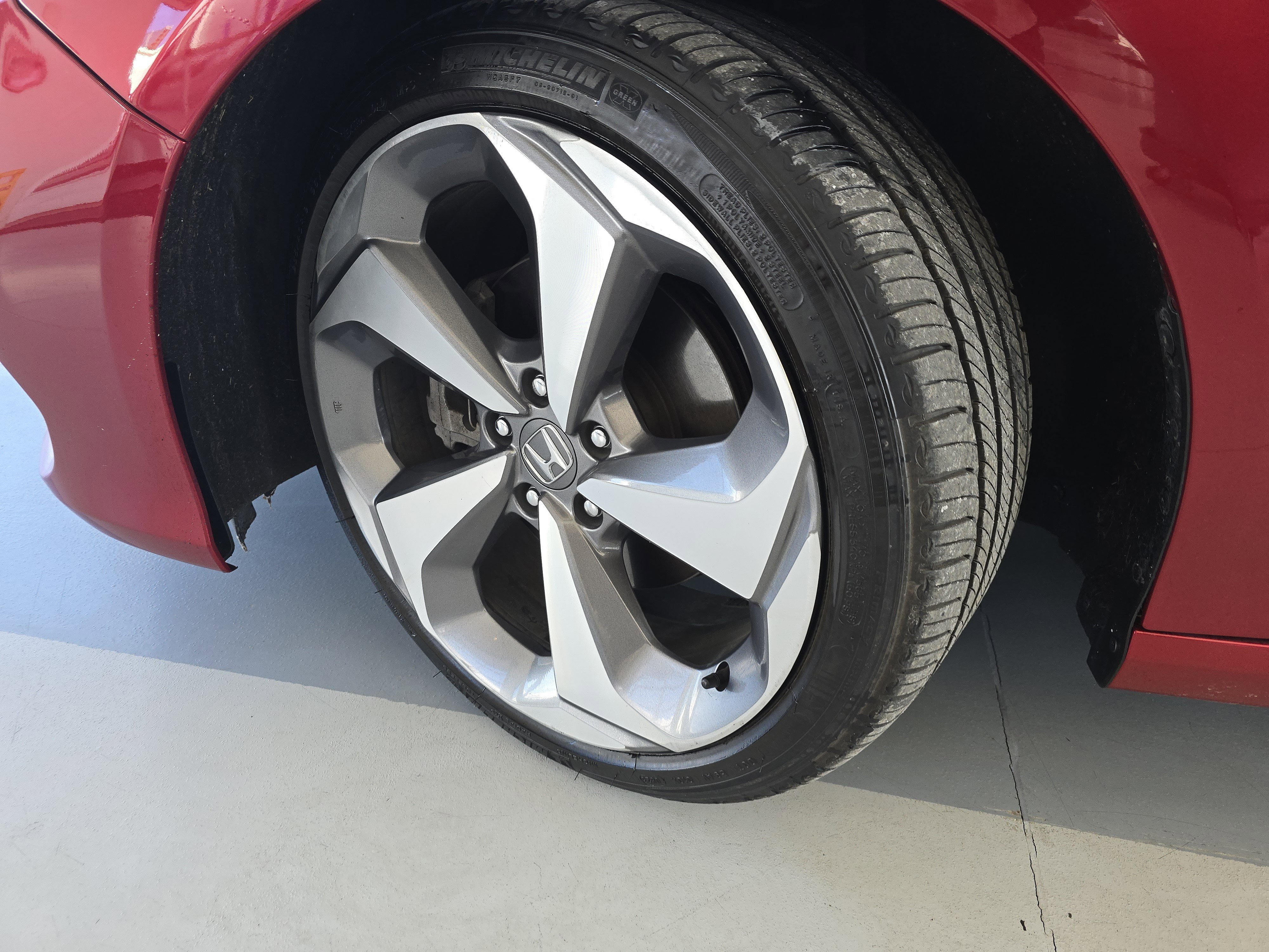 Used 2020 Honda Accord Touring image 10