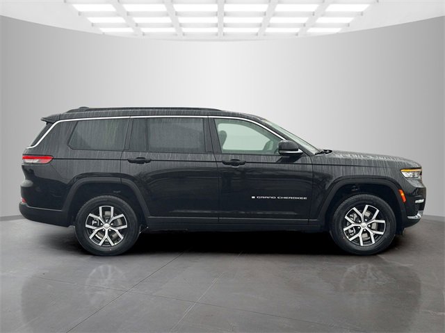 New 2025 Jeep Grand Cherokee L Limited w/ Luxury Tech Group II image 8