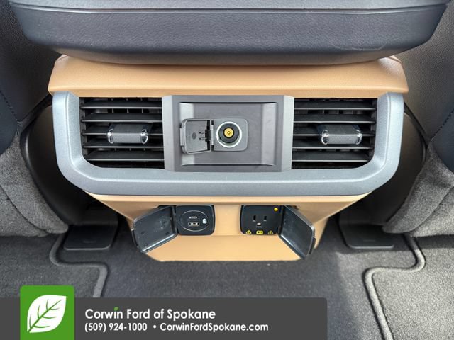 Used 2023 Ford F150 Lariat AWD/4WD image 15