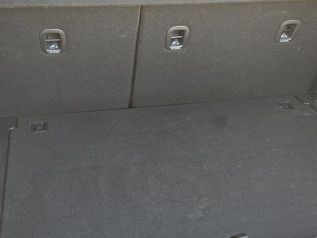 Used 2024 Hyundai Venue SEL FWD image 10