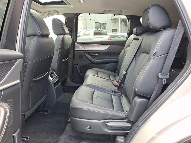 Certified 2024 MAZDA CX-90 3.3 Turbo w/ Preferred Plus AWD/4WD image 10