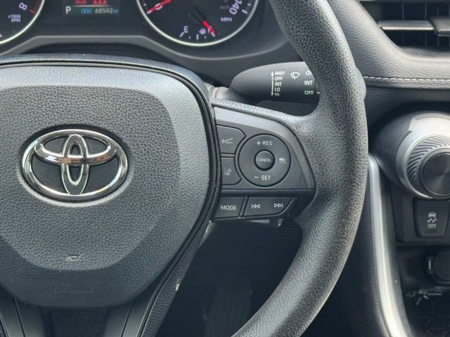 Used 2020 Toyota RAV4 LE w/ All Weather Liner Package image 22