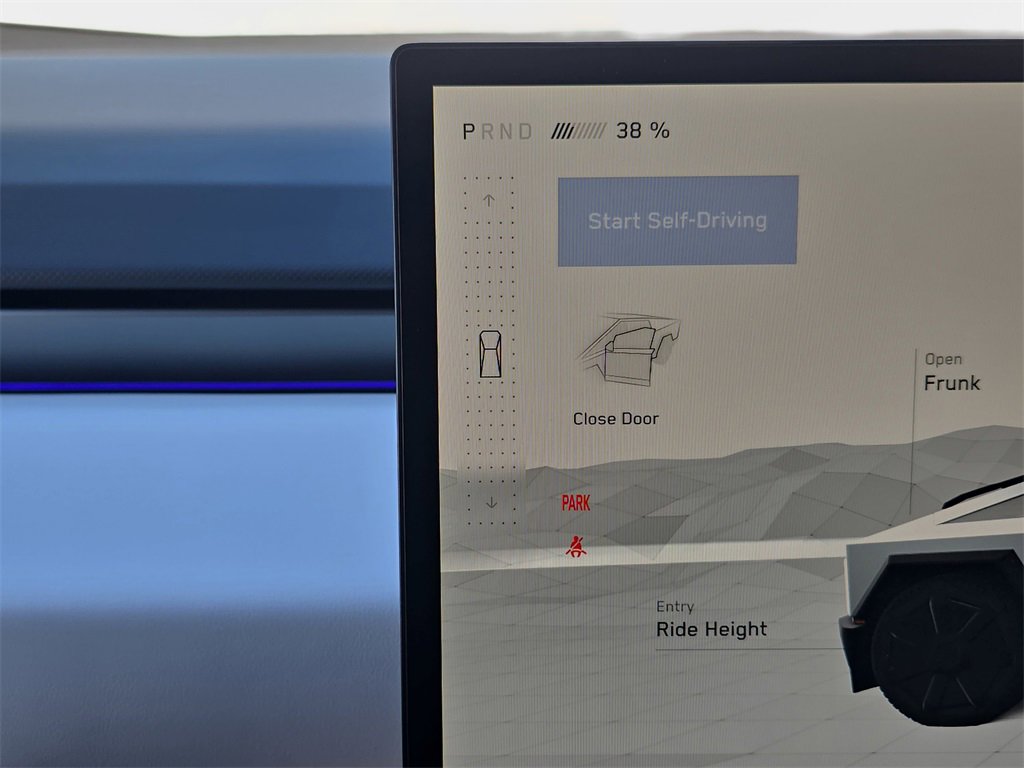 Used 2026 Tesla Cybertruck AWD Crew Cab image 27