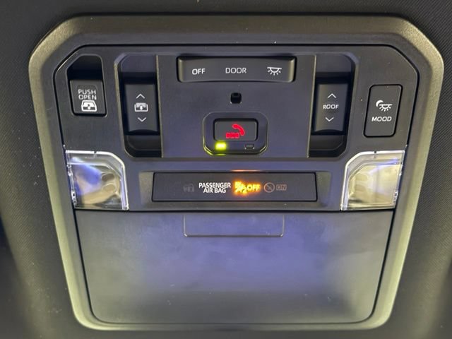Used 2023 Toyota Tundra Capstone AWD/4WD image 30
