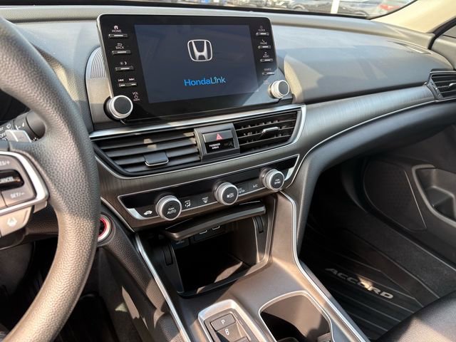 Certified 2022 Honda Accord Hybrid image 11