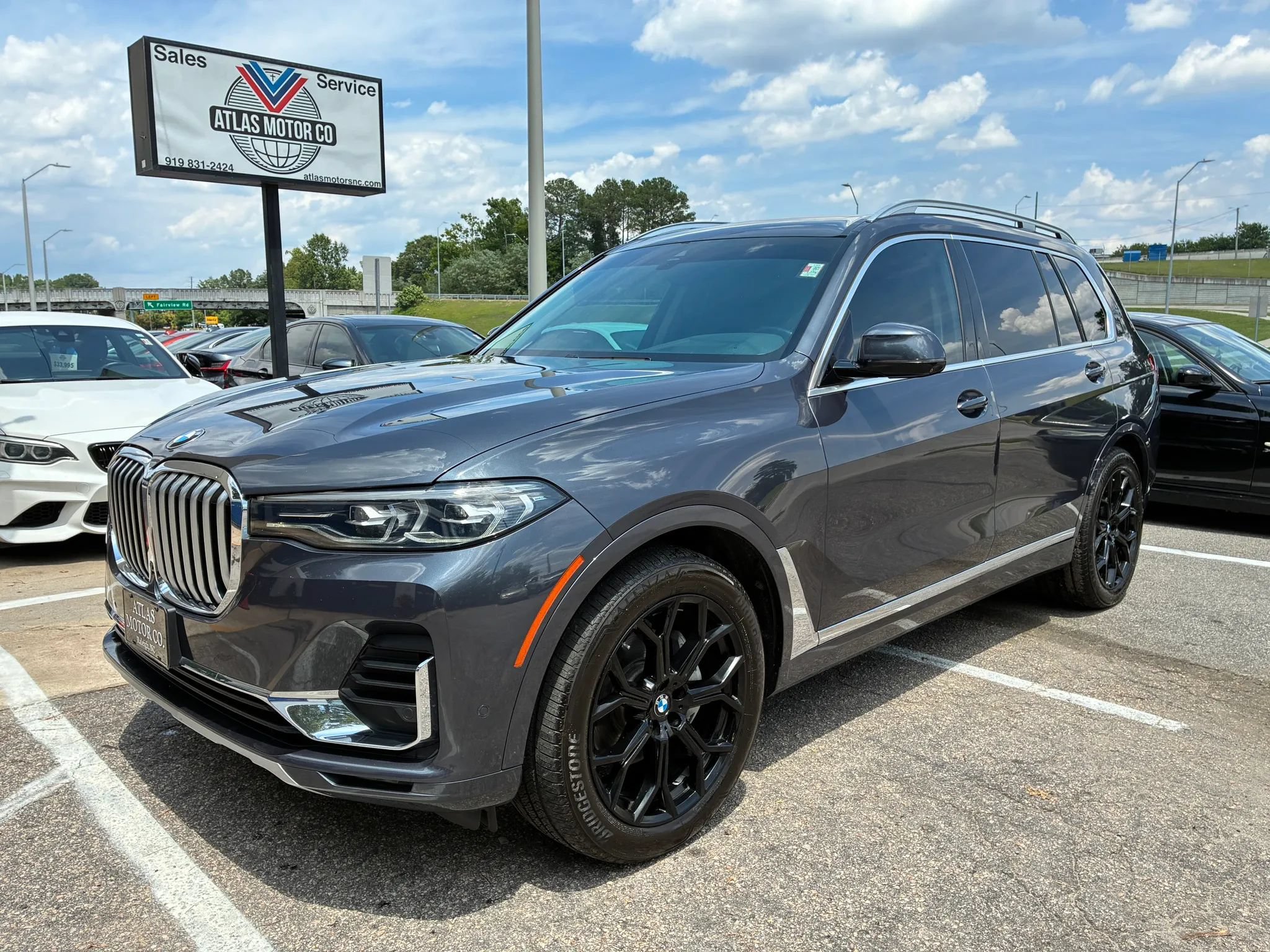 Used 2020 BMW X7 xDrive40i w/ Premium Package AWD/4WD image 1