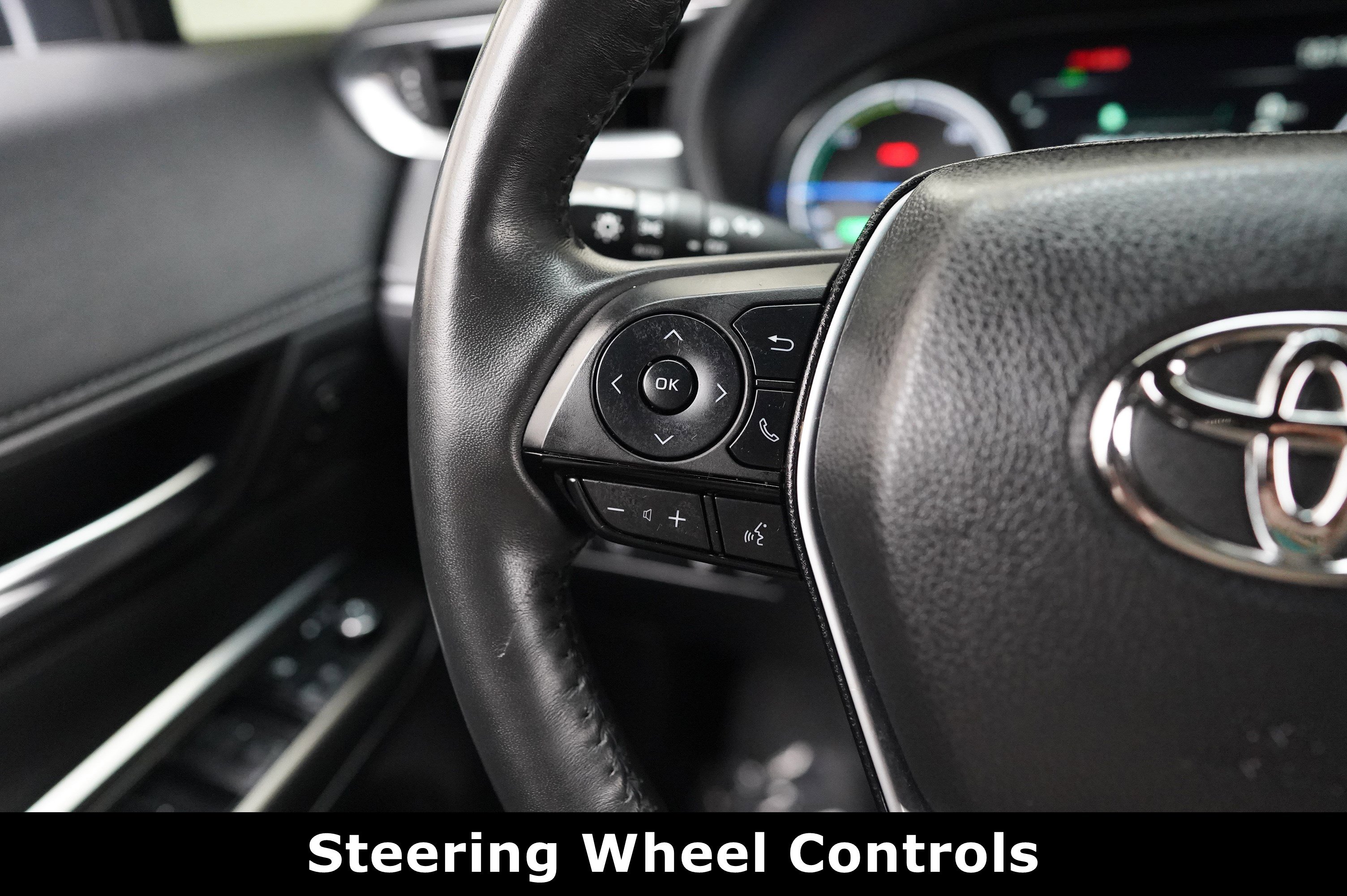 Used 2022 Toyota Venza Limited image 21