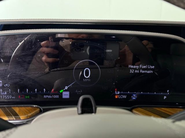 Certified 2024 Cadillac Escalade Sport Platinum image 20