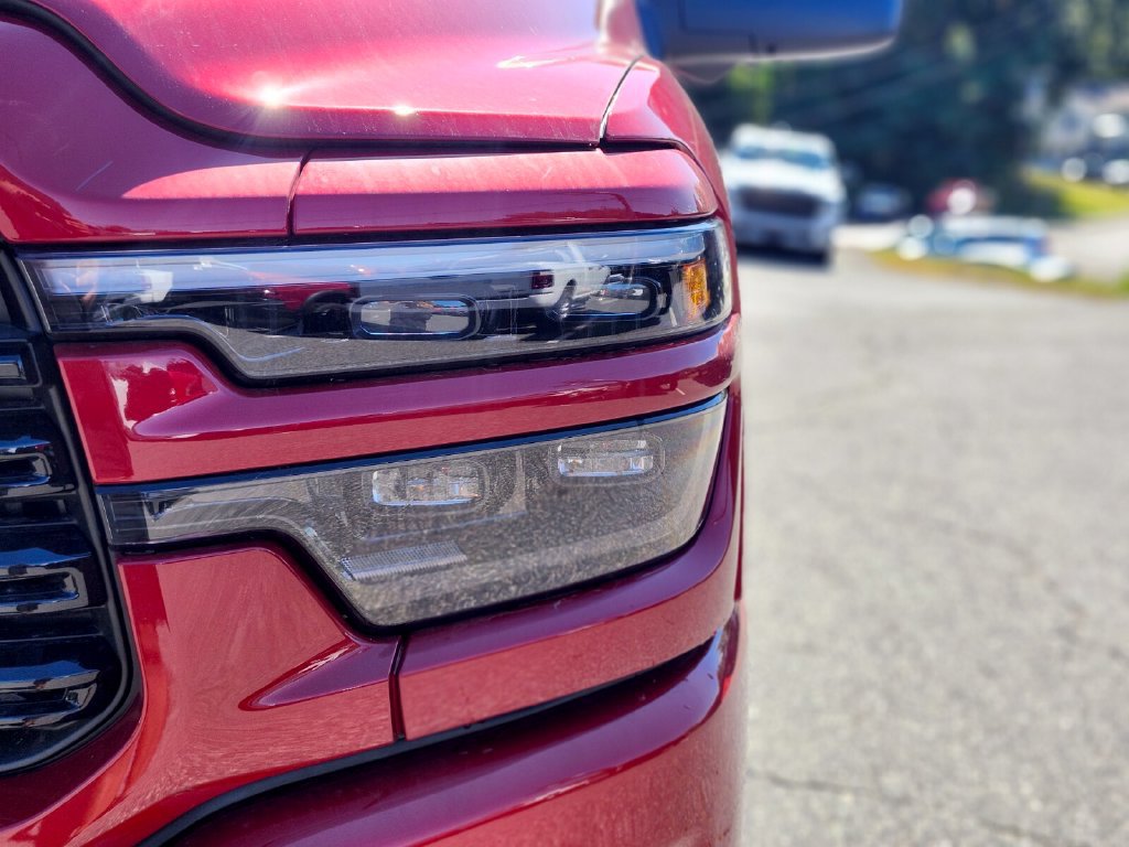 New 2026 RAM 2500 Laramie AWD/4WD image 10