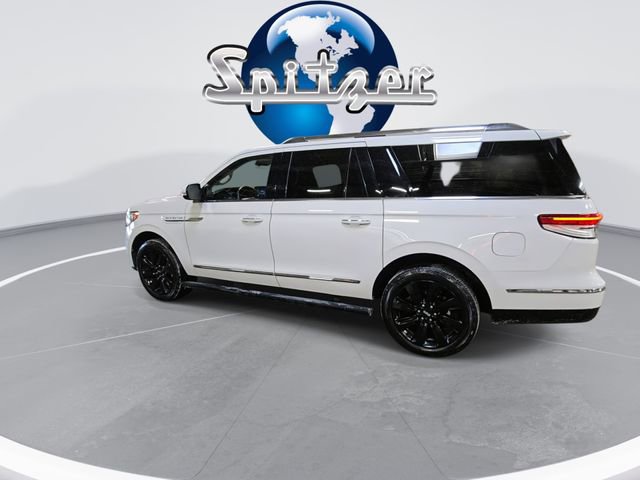 Used 2024 Lincoln Navigator L Reserve w/ Monochromatic Package image 6