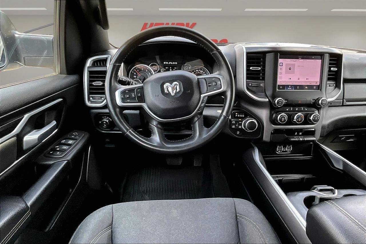 Used 2023 RAM 1500 Big Horn AWD/4WD image 9