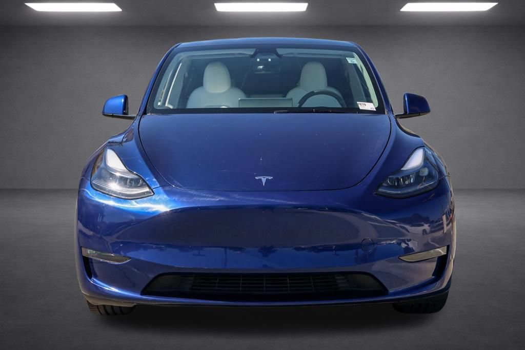 Used 2024 Tesla Model Y Long Range AWD/4WD image 9