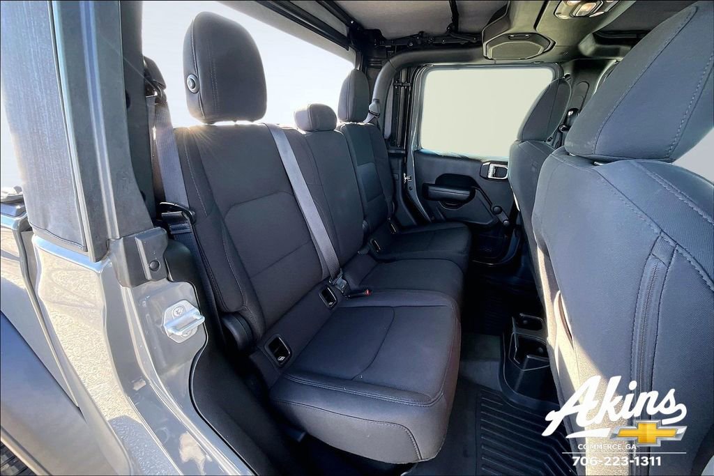 Used 2023 Jeep Gladiator Sport image 19