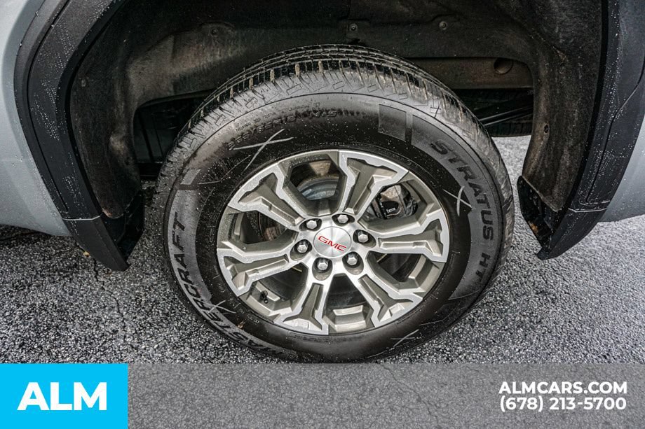 Used 2025 GMC Sierra 1500 SLT RWD image 16