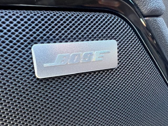 Used 2025 GMC Sierra 1500 AT4 image 9