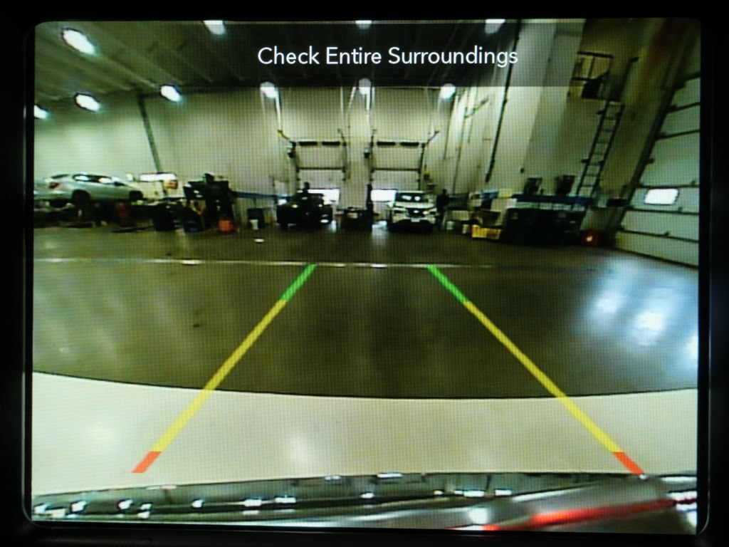 Used 2023 Chrysler 300 Touring RWD image 15