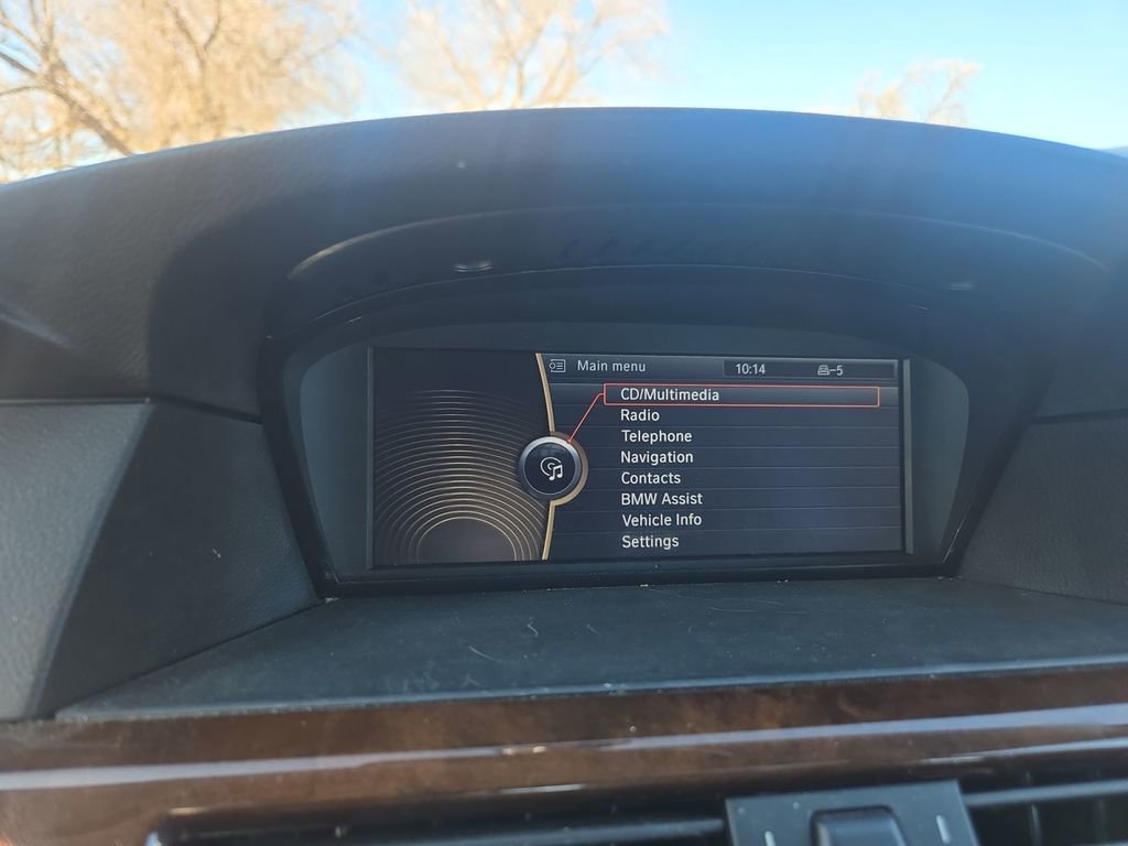 Used 2010 BMW 535i xDrive Sedan image 22