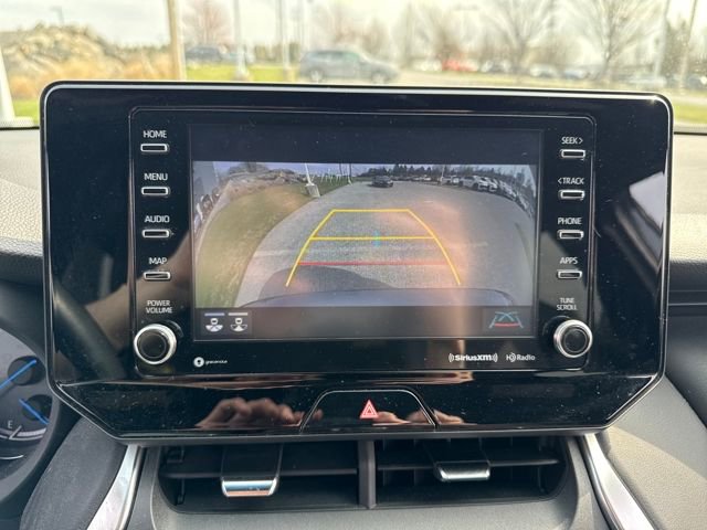 Used 2022 Toyota Venza XLE image 26