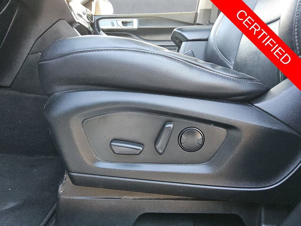 Used 2021 Ford Explorer Limited w/ Equipment Group 301A image 16