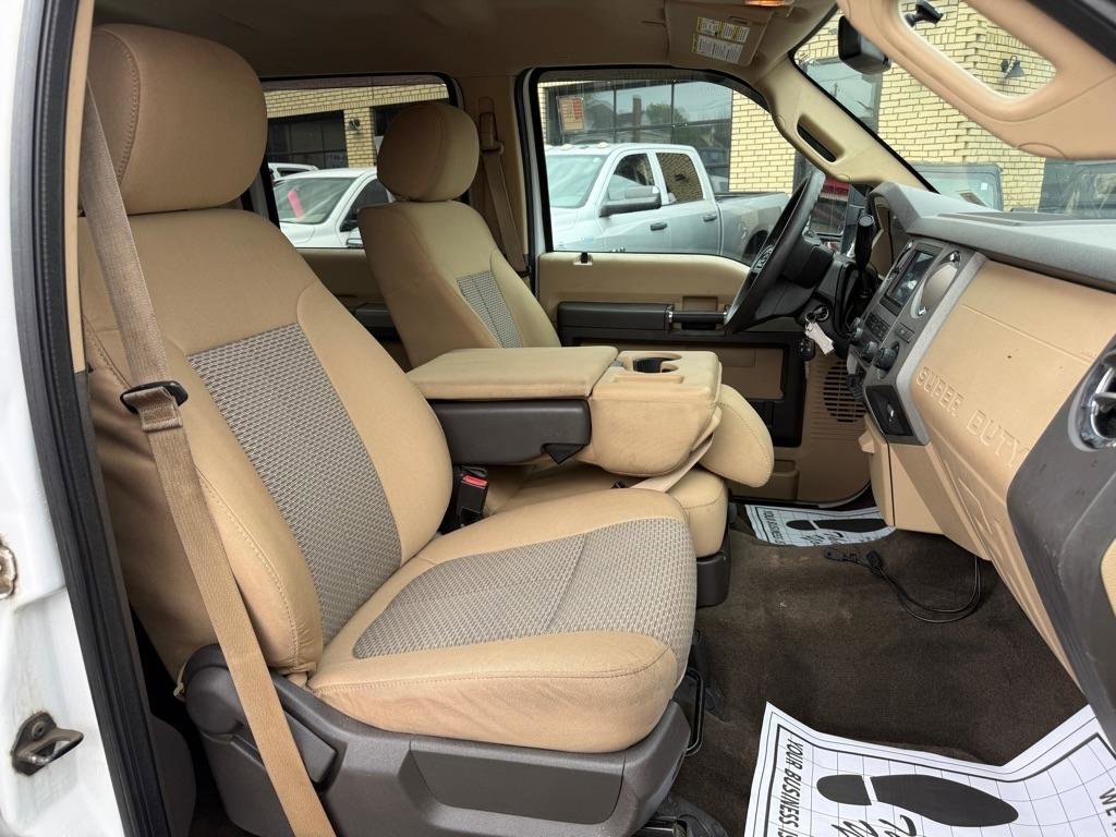 Used 2016 Ford F250 XLT w/ XLT Value Package AWD/4WD image 16