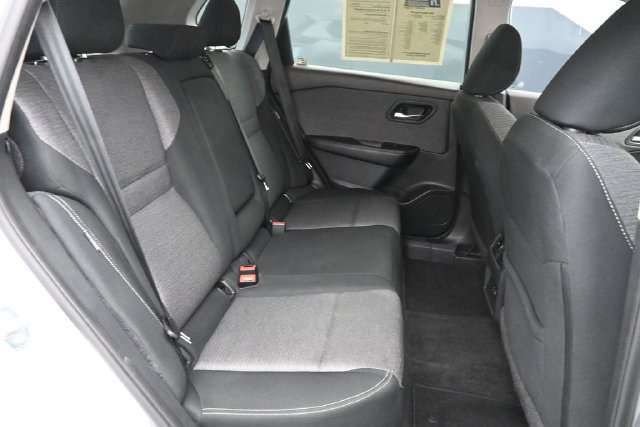 Used 2023 Nissan Rogue SV AWD/4WD image 30