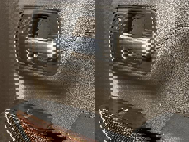 Used 2020 GMC Sierra 1500 Elevation image 24