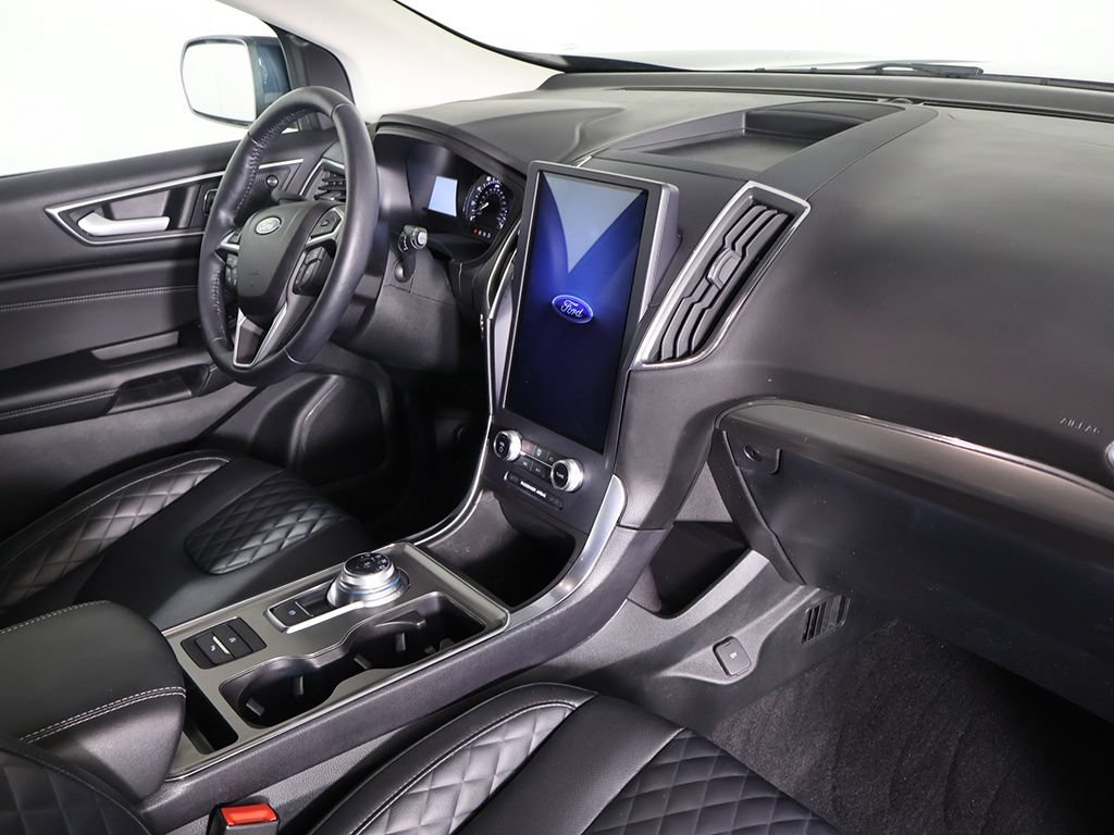 Used 2023 Ford Edge Titanium w/ Equipment Group 301A AWD/4WD image 29