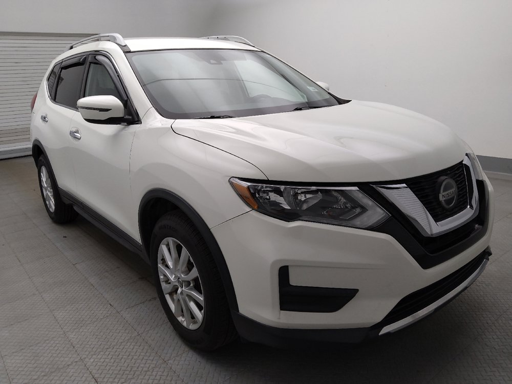 Used 2020 Nissan Rogue SV FWD image 13