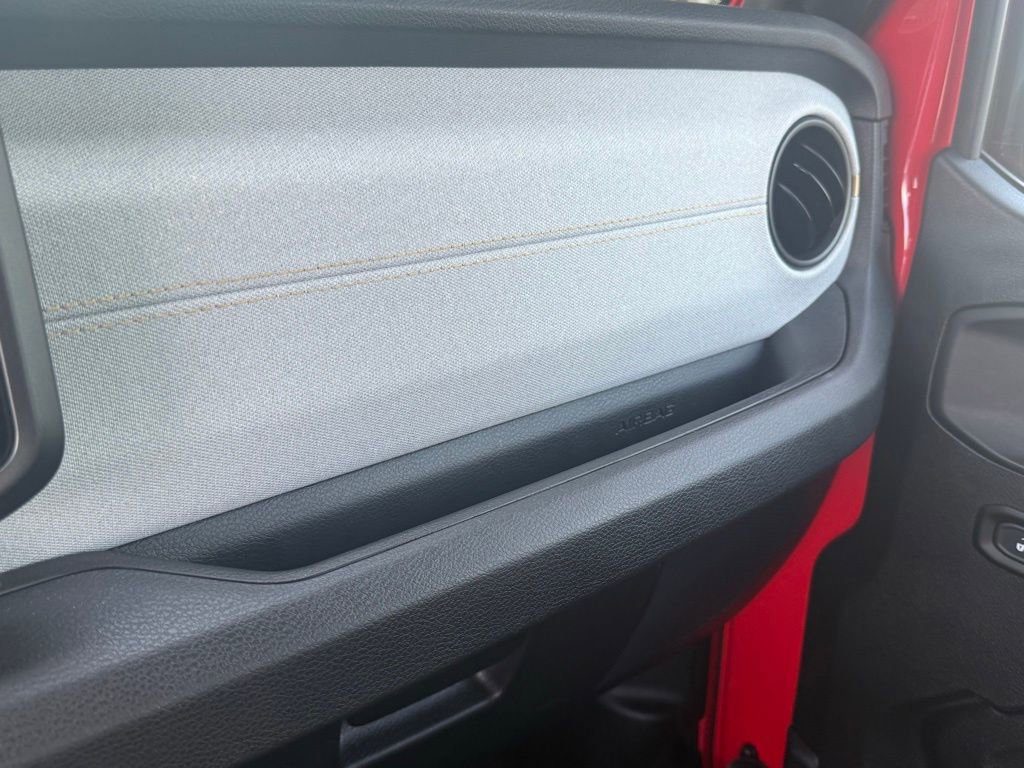 Certified 2025 Jeep Gladiator Sport image 23