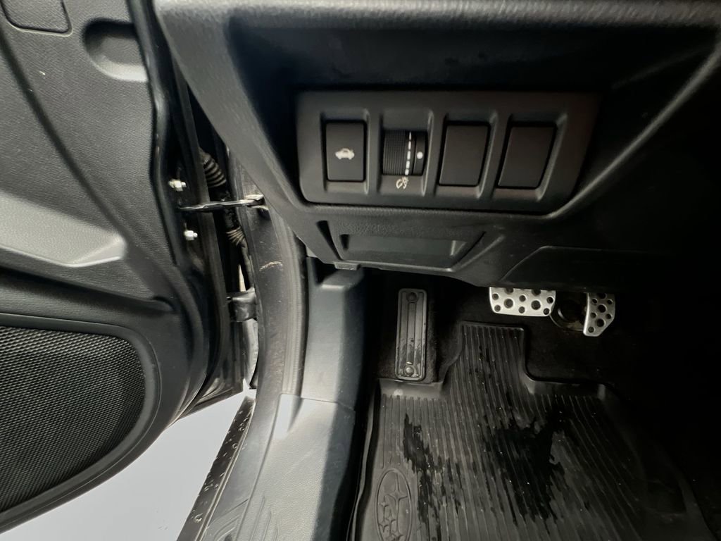 Used 2020 Subaru Legacy Sport image 17