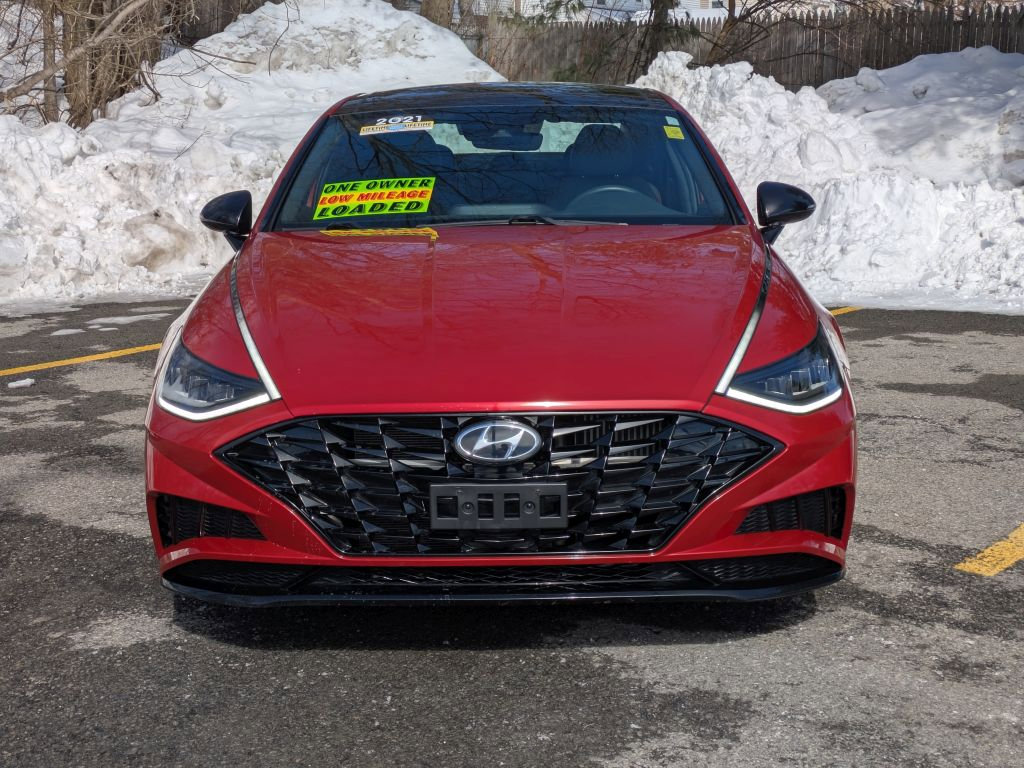 Used 2021 Hyundai Sonata SEL Plus w/ Tech Package FWD image 2