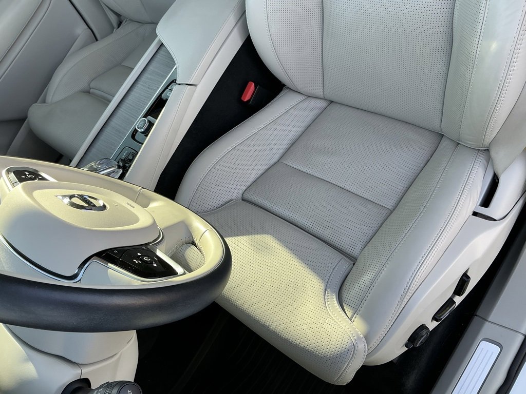 Used 2023 Volvo XC90 B6 Ultimate w/ Protection Package Premier image 43