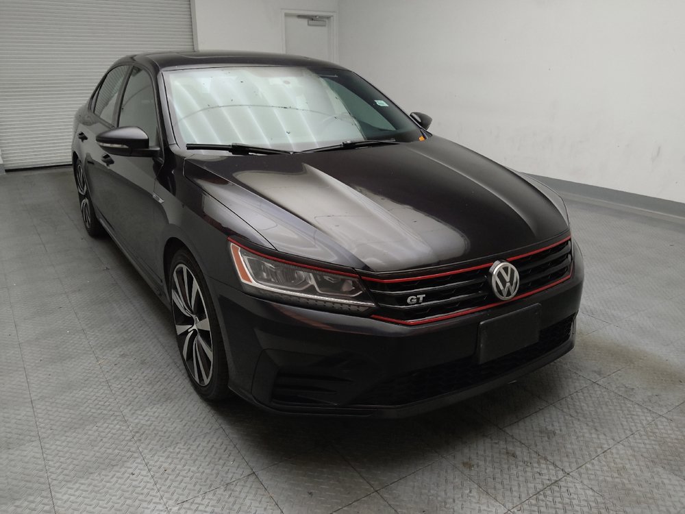 Used 2018 Volkswagen Passat 3.6 FWD image 14