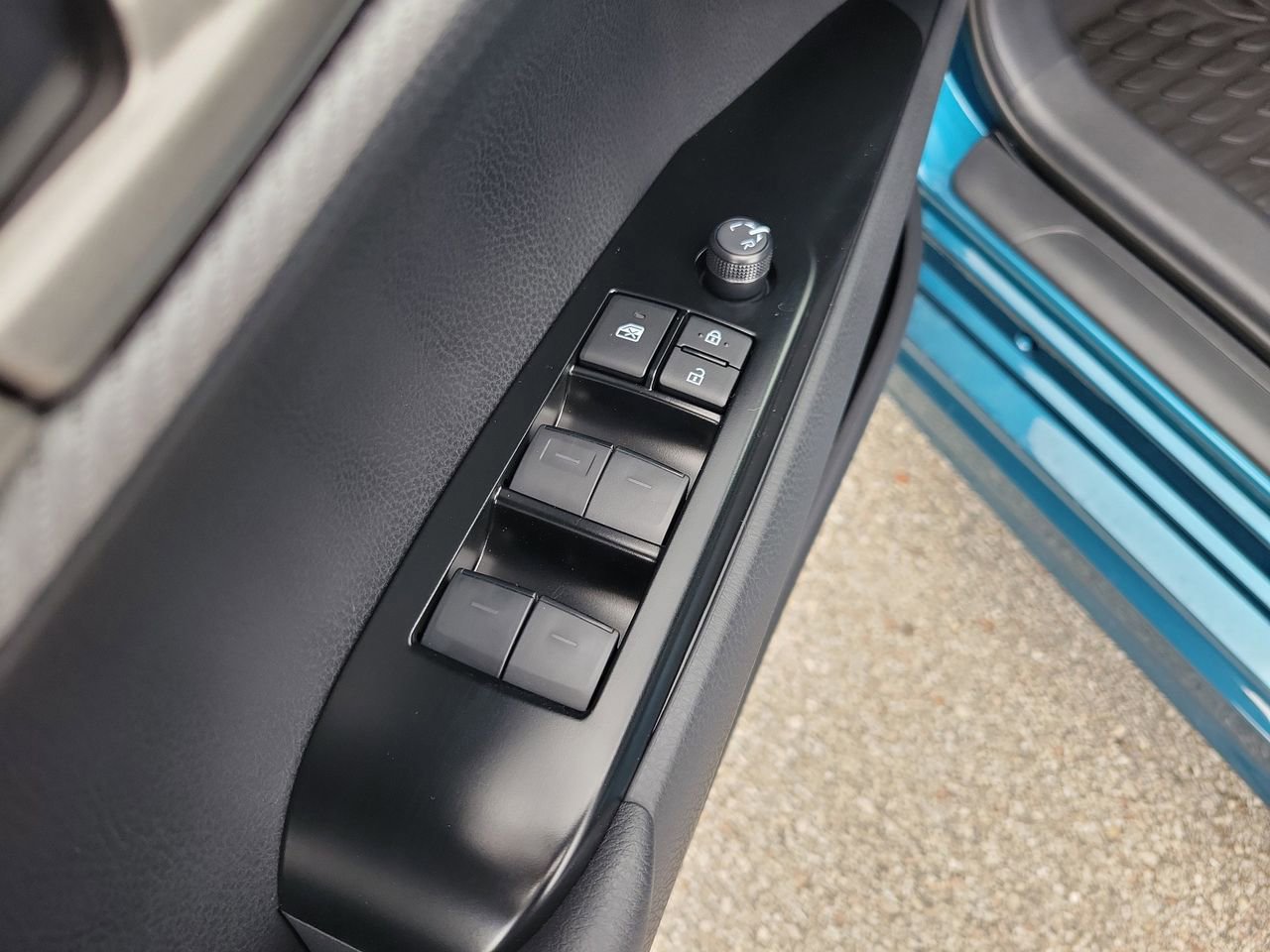 New 2026 Toyota Camry SE FWD image 15