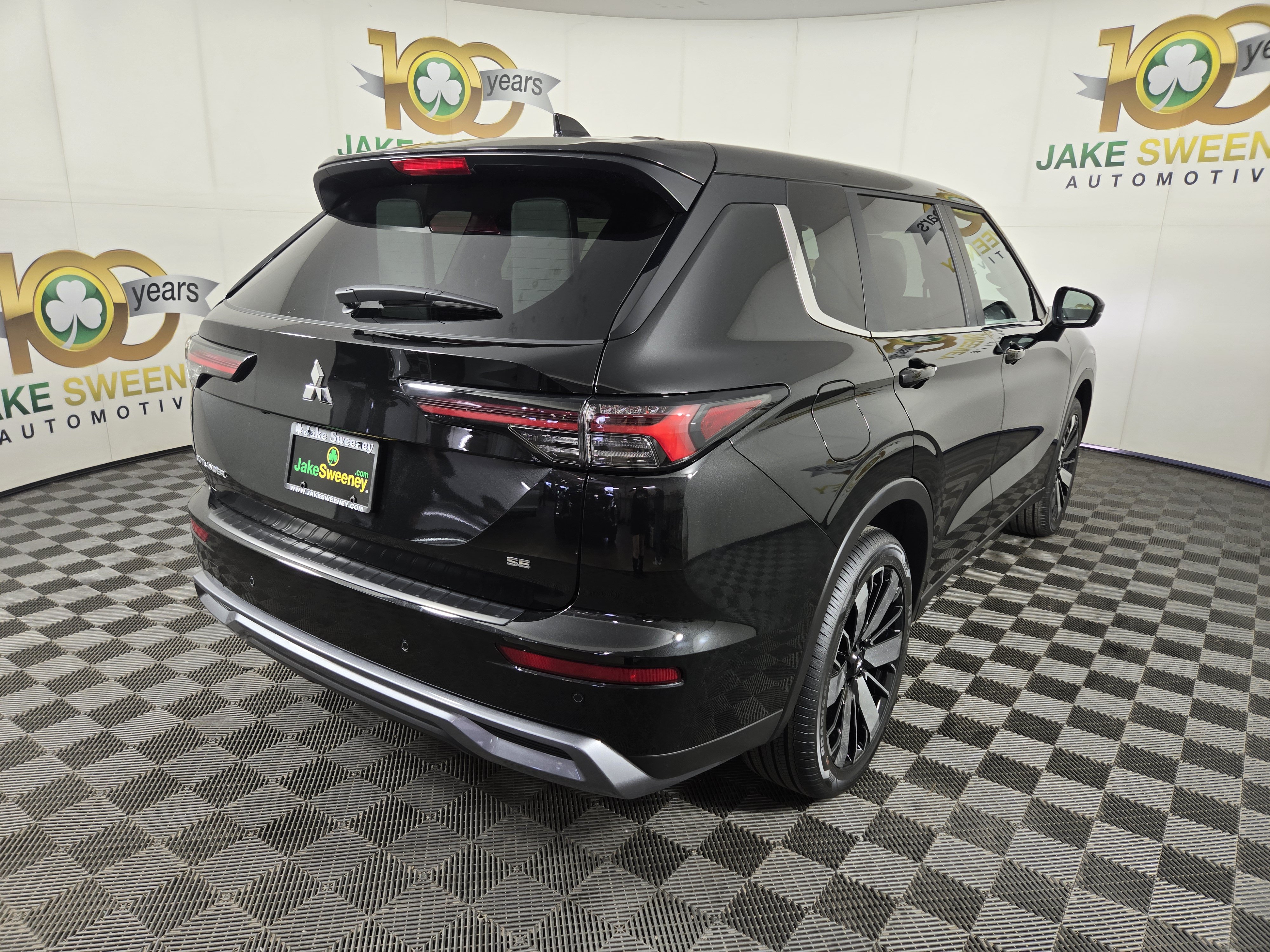 New 2026 Mitsubishi Outlander SE FWD image 7