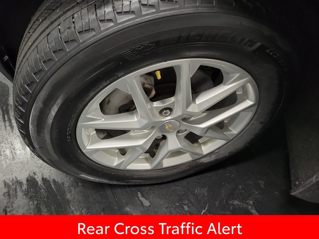 Used 2023 Chevrolet Equinox LT AWD/4WD image 13