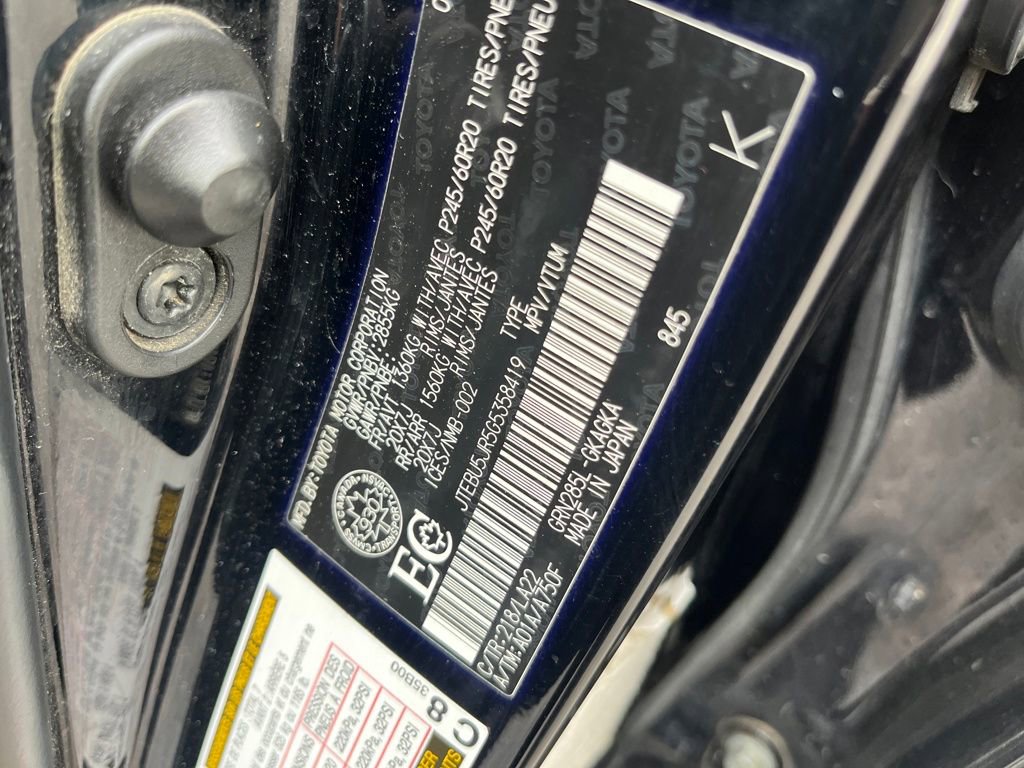 Used 2016 Toyota 4Runner Limited image 35