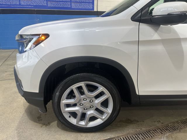 Used 2024 Honda Passport EX-L image 21