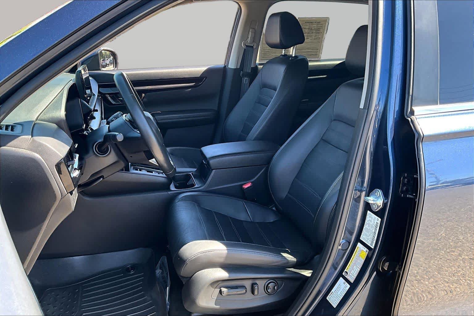 Used 2023 Honda CR-V EX-L image 7