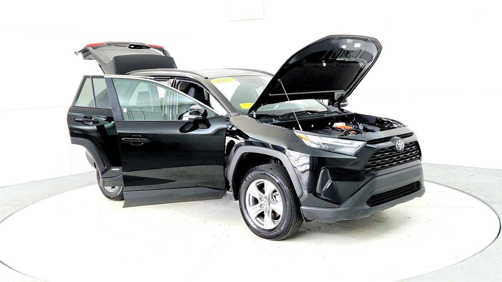 Certified 2025 Toyota RAV4 XLE image 12