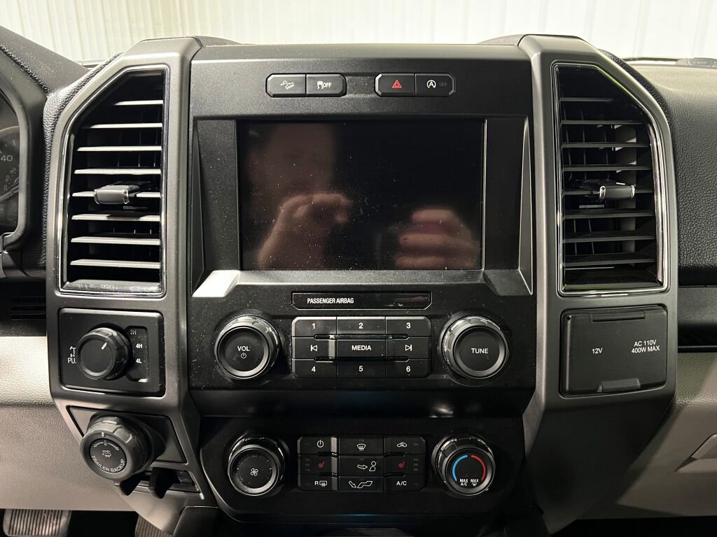 Used 2020 Ford F150 XLT w/ Equipment Group 302A Luxury image 7