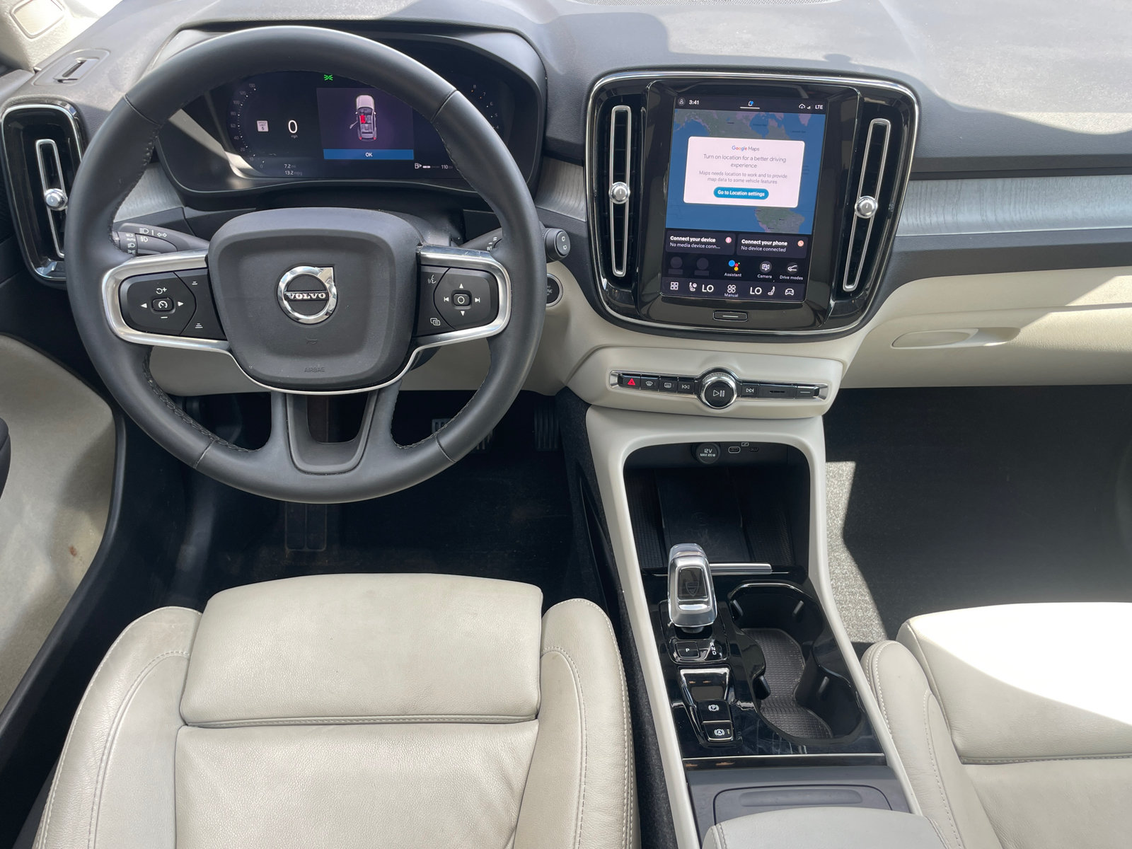 Used 2023 Volvo XC40 B5 Ultimate w/ Protection Package Premier AWD/4WD image 22