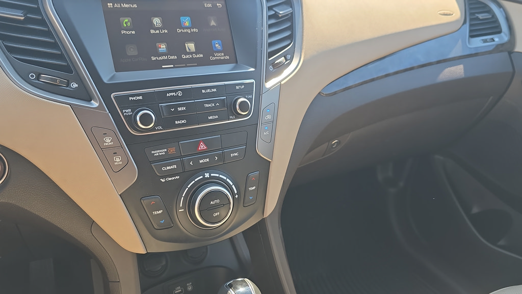 Used 2017 Hyundai Santa Fe Sport AWD/4WD image 21